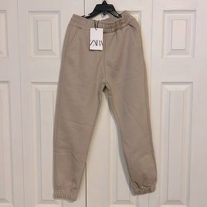 Zara - NWT - Sweatpants/Joggers - Girls Size 10 - Beige